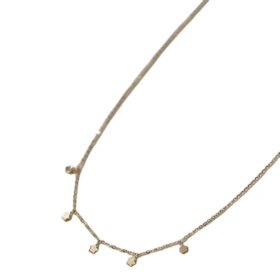 Collar Delicado con Estrellas