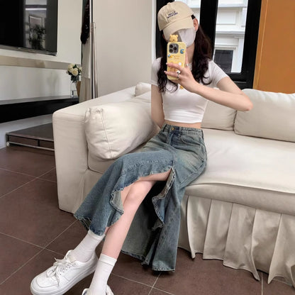 Falda Denim Corte Irregular Cola de Pez