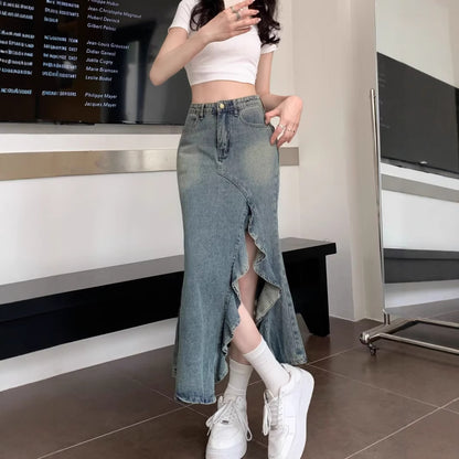 Falda Denim Corte Irregular Cola de Pez